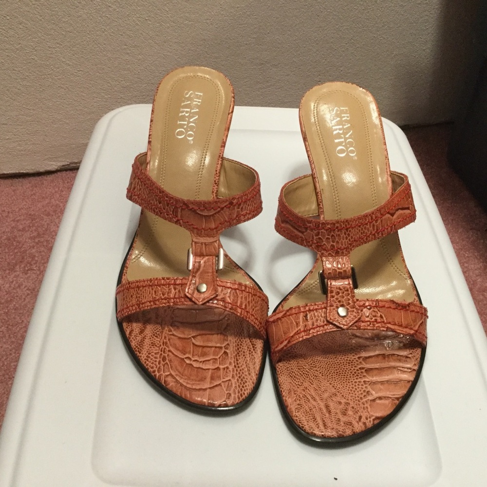 NWOT Franco Sarto Peach Snakeskin Heeled Sandals Size 8.5 Spring Summer